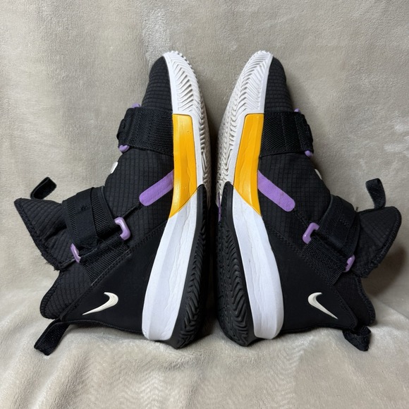 Nike LeBron Soldier 13 Black Purple Basketball Shoes‎ LA Lakers Men\'s Size 8.5 main image 7